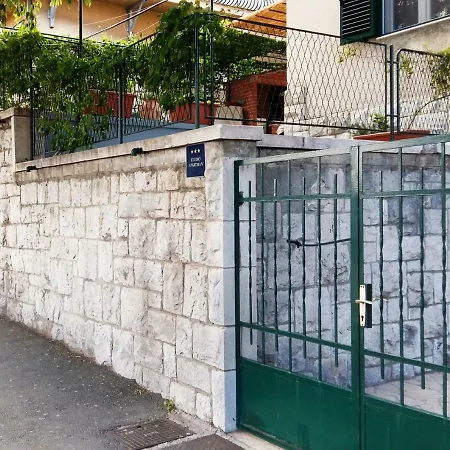 Kacunic Apartment Split